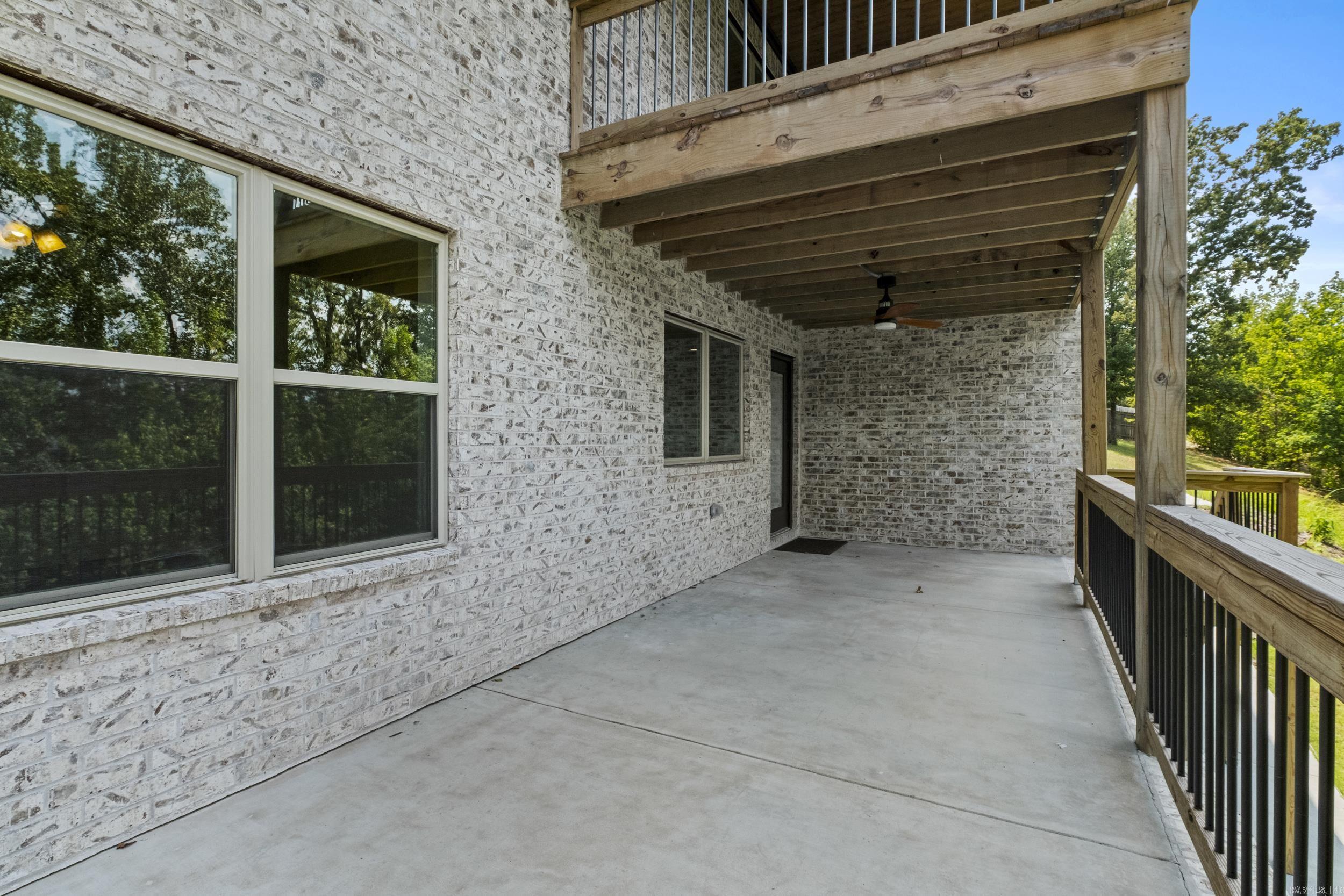 CREEKSIDE ADDN - Residential