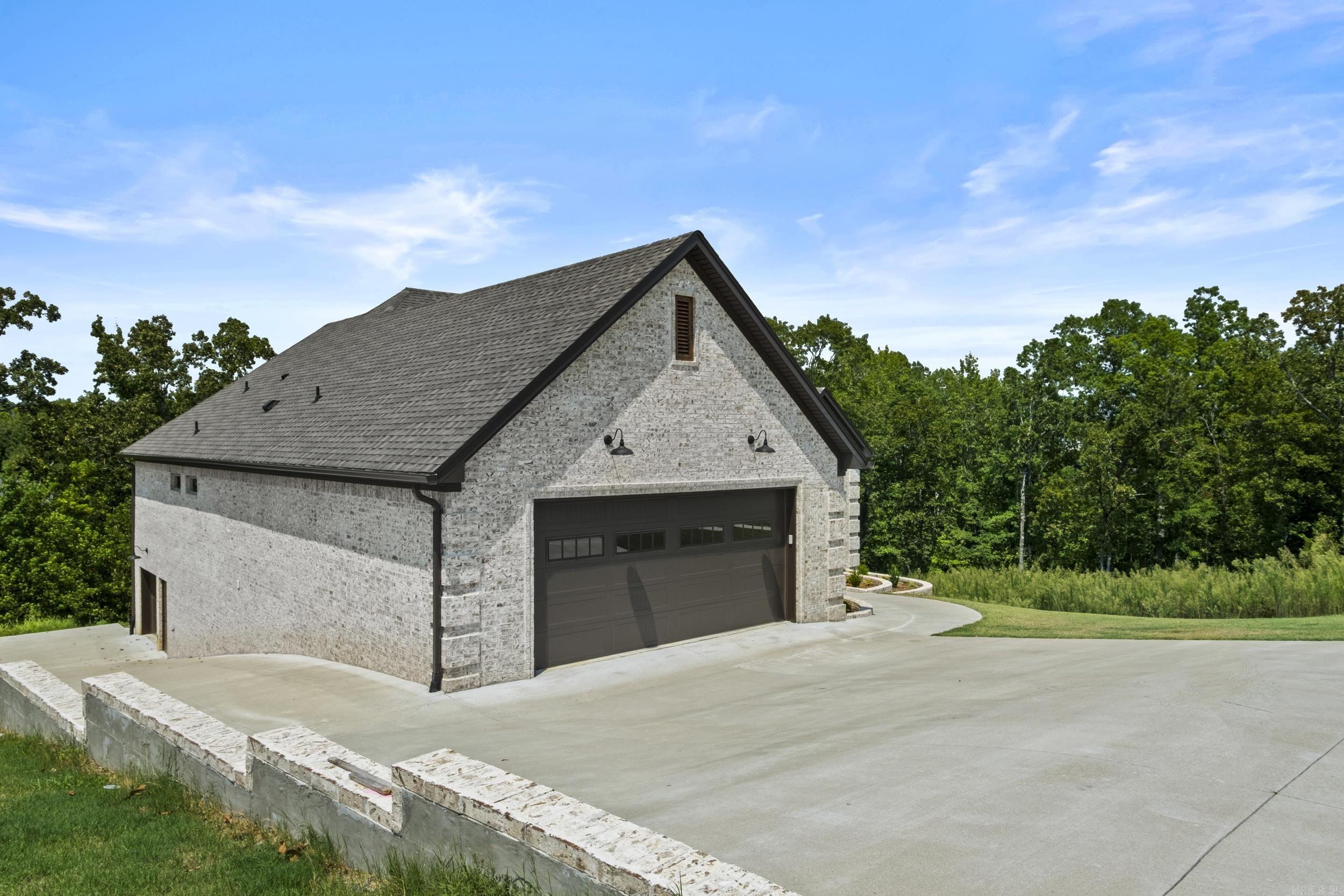 CREEKSIDE ADDN - Residential