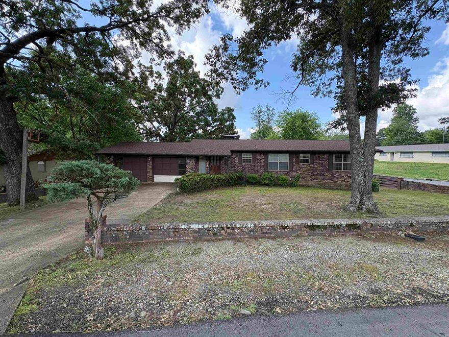 Very Good Investment Opportunity for Rental, Owner Finance, or Flip. Two Levels each with Kitchen that would accommodate two families. Lower Level is a walk-Out Basement. New Roof approximately late 2025 or early 2026. Flat Driveway. Corner Lot in a very quiet stable neighborhood yet close to everything you need.