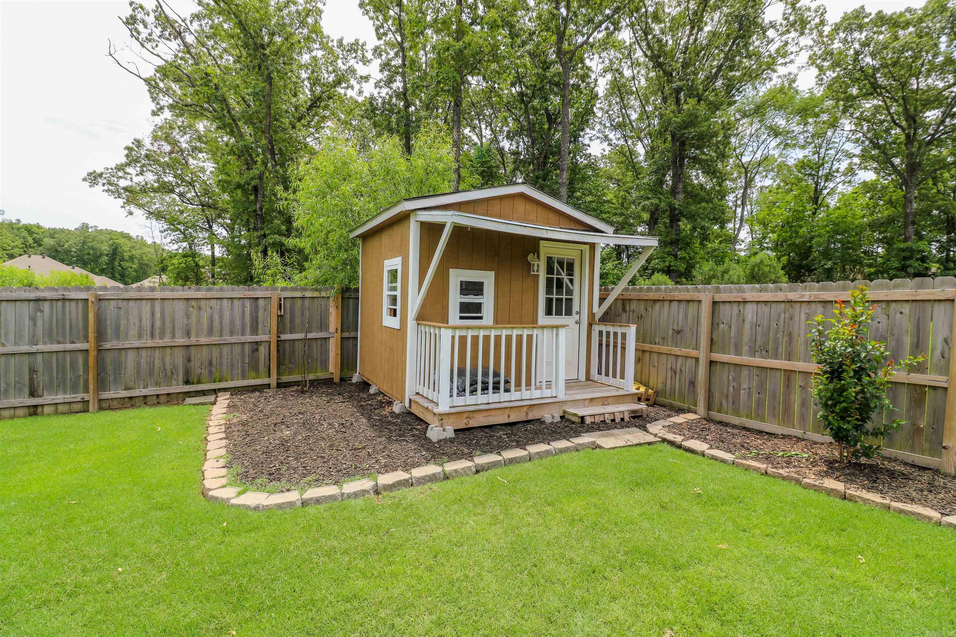 MILLERS GLENN - Residential Lease