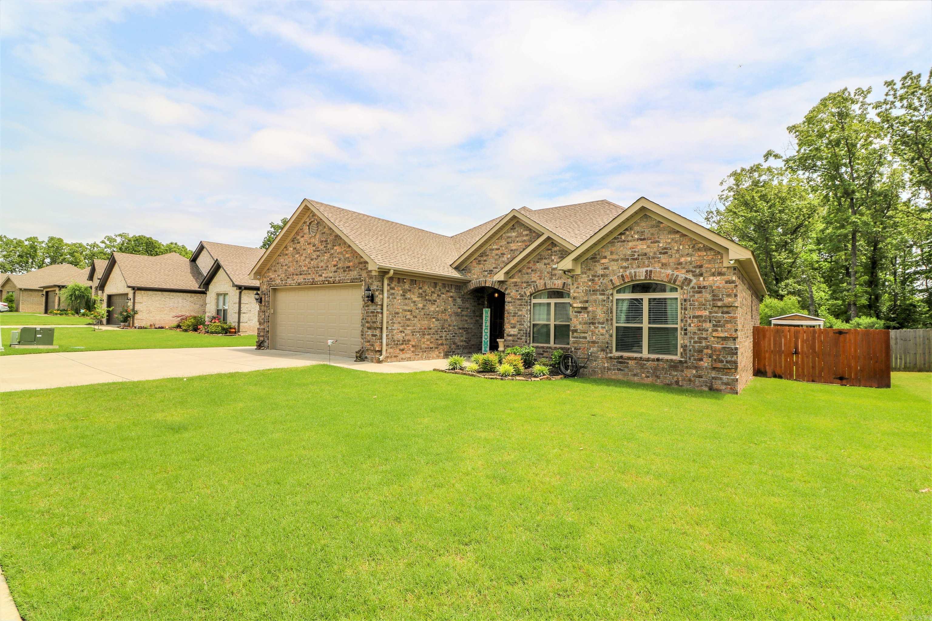 MILLERS GLENN - Residential Lease