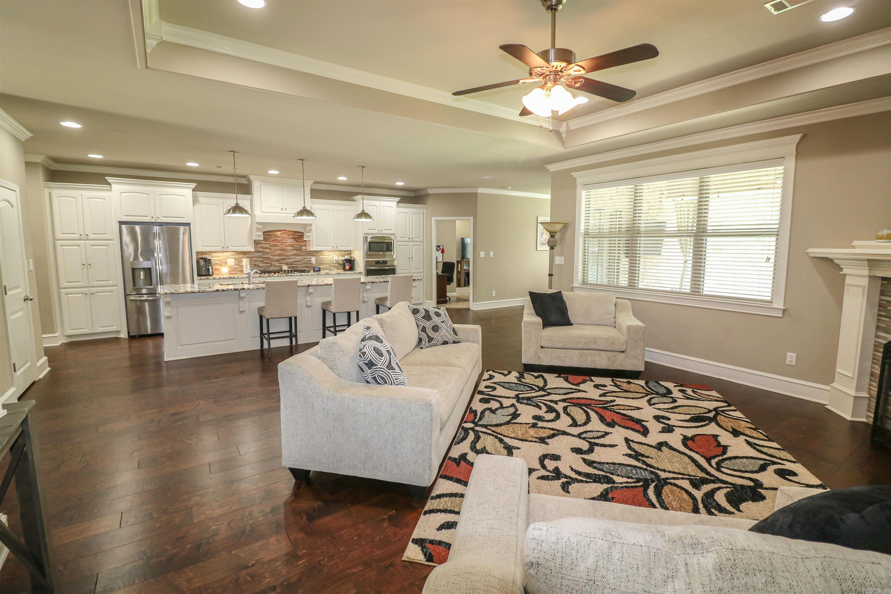 MILLERS GLENN - Residential Lease