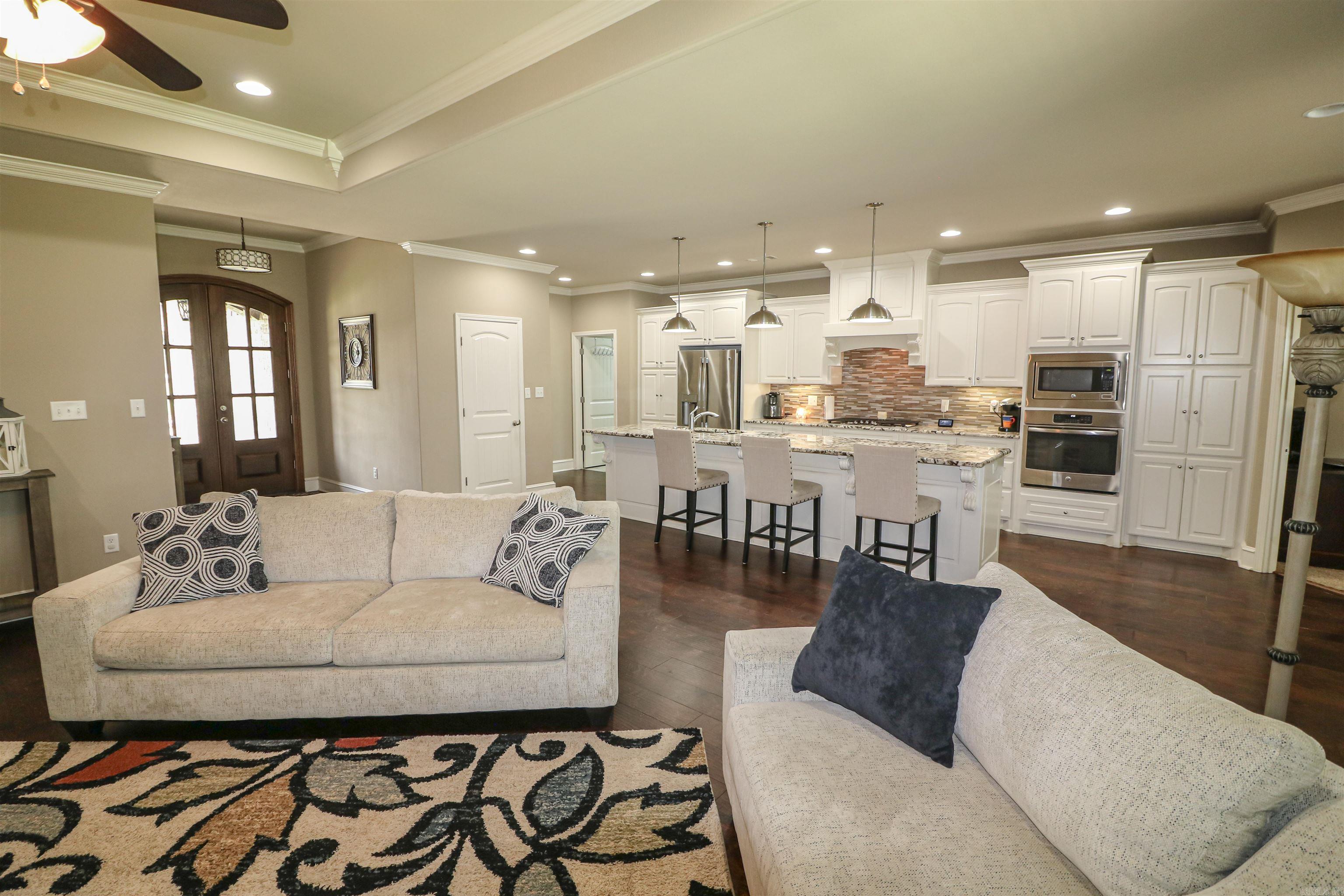 MILLERS GLENN - Residential Lease