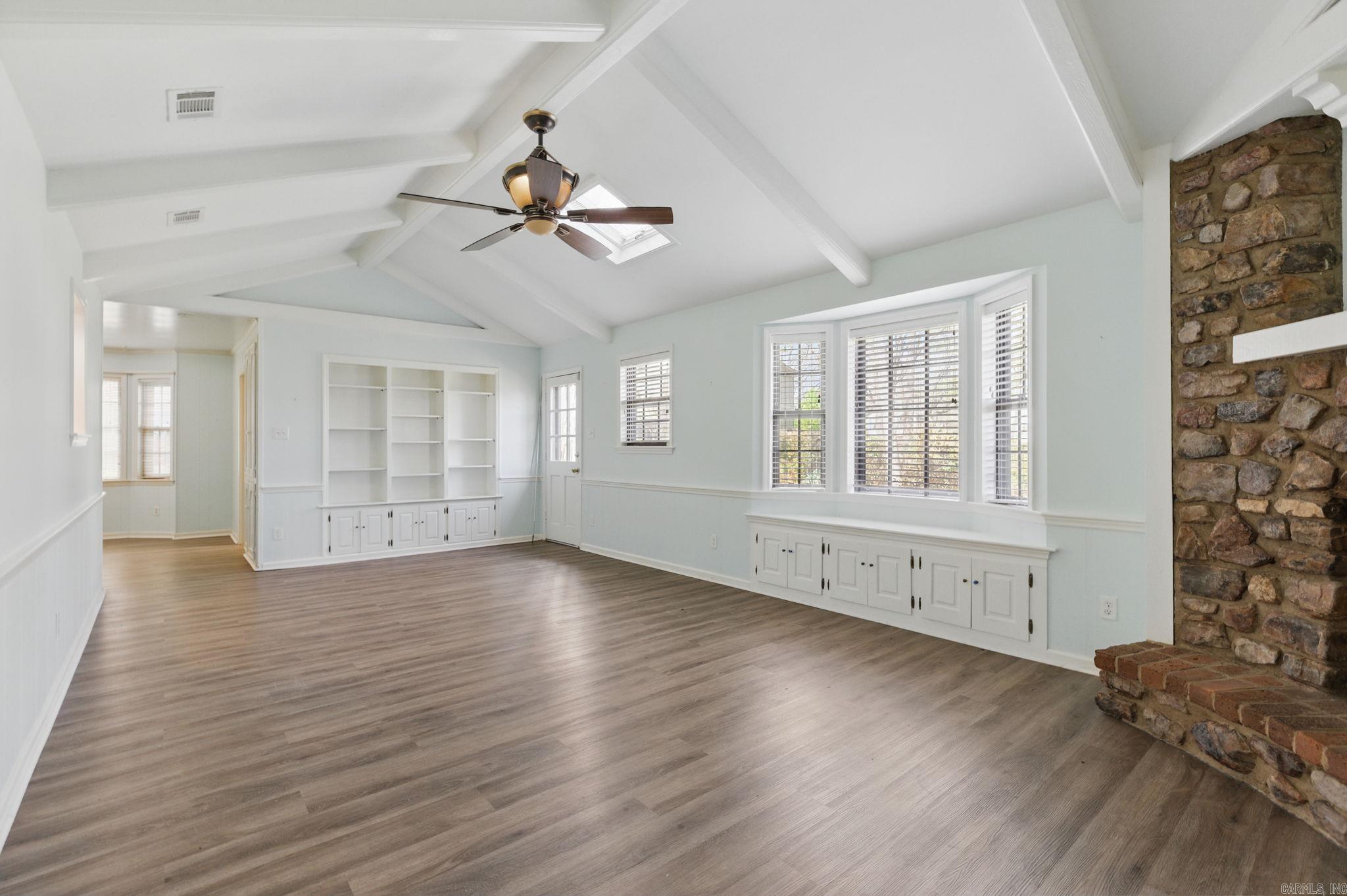 WALNUT VALLEY - Residential