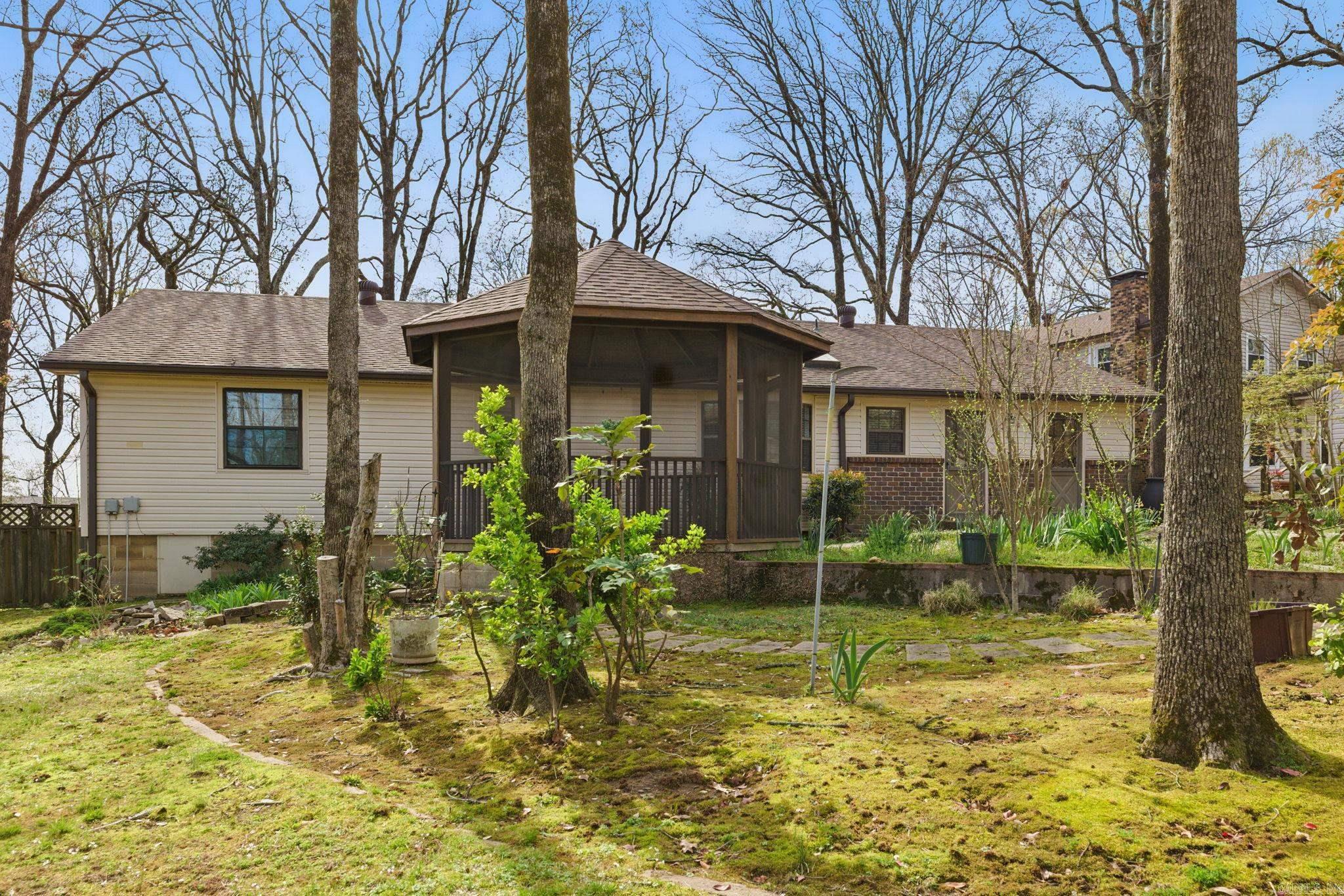 WALNUT VALLEY - Residential