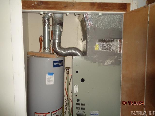 BEAUTIFUL LAKEVIEW - Residential