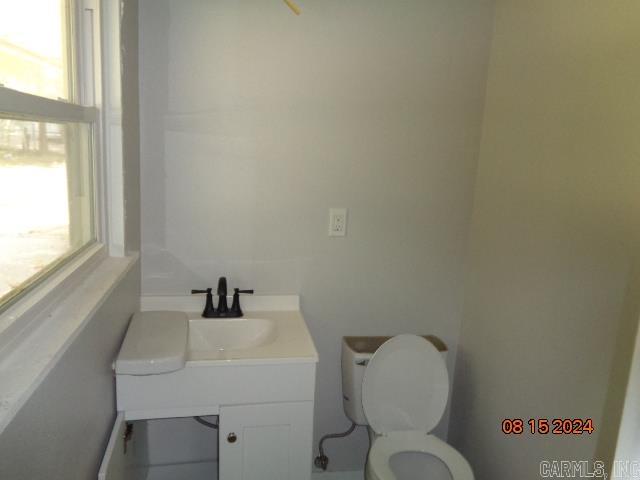 BEAUTIFUL LAKEVIEW - Residential