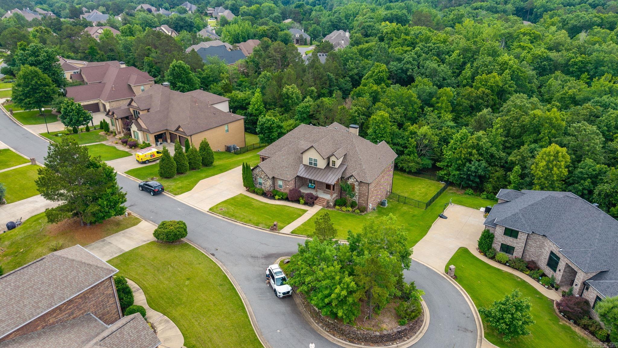 WOODLANDS EDGE - Residential