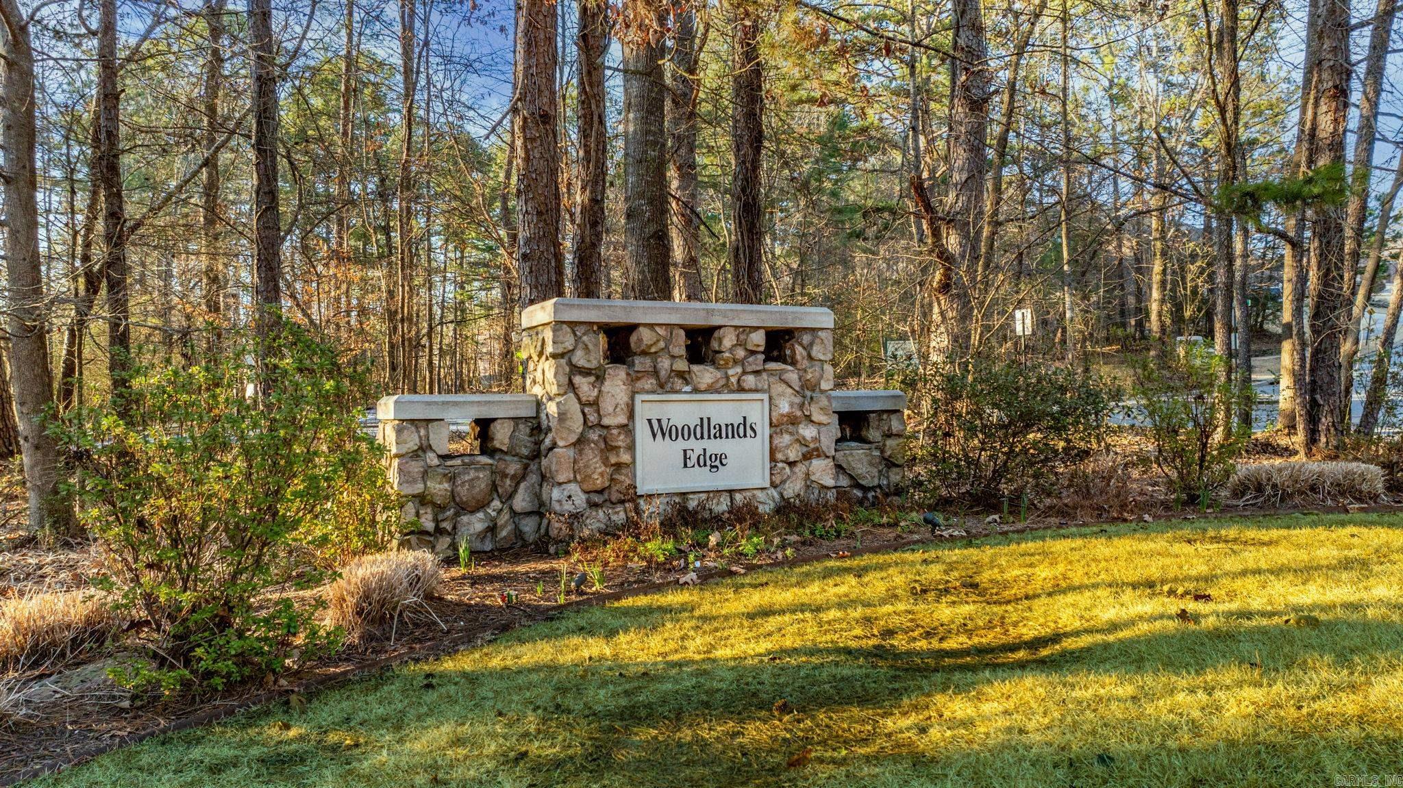 WOODLANDS EDGE - Residential