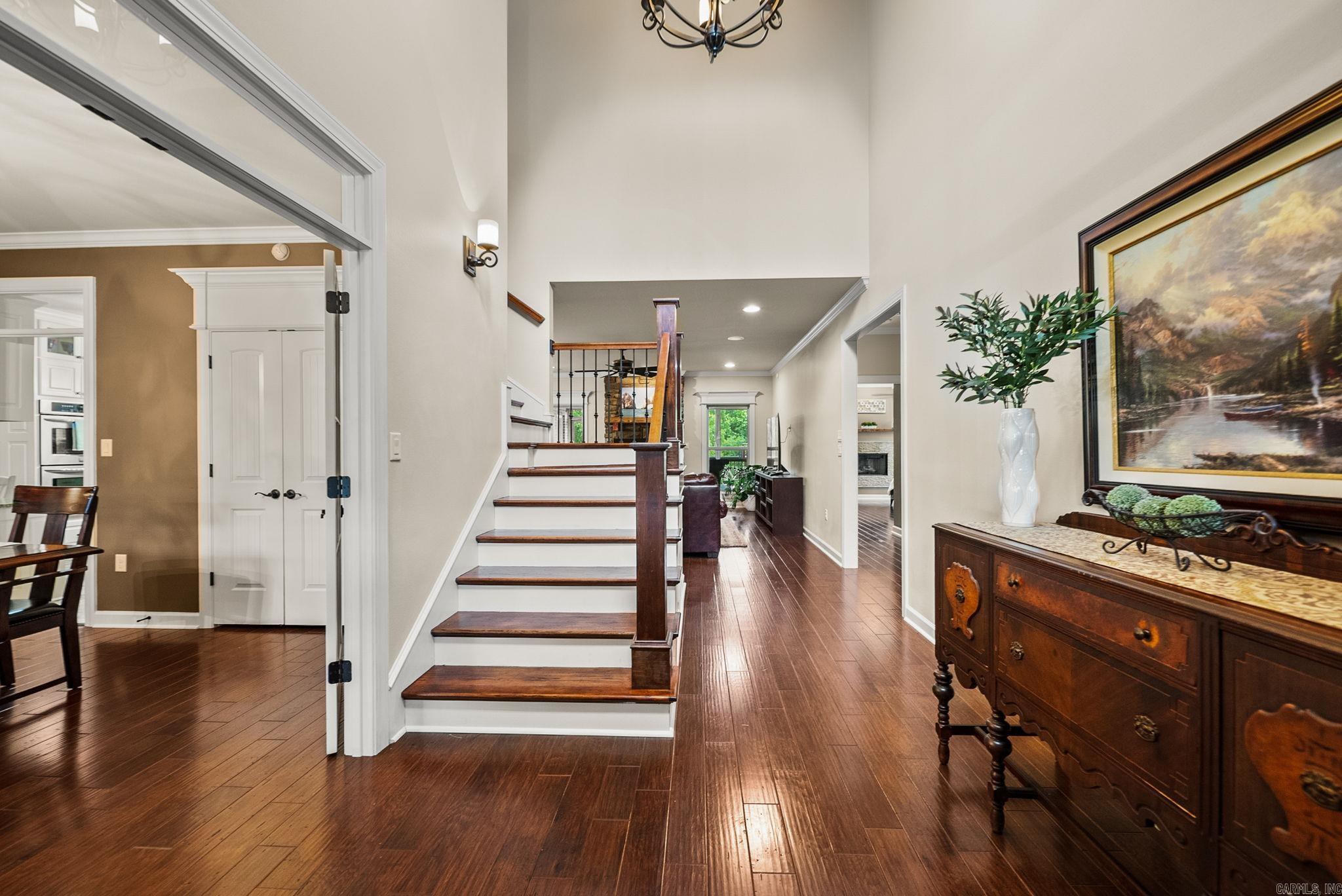 WOODLANDS EDGE - Residential
