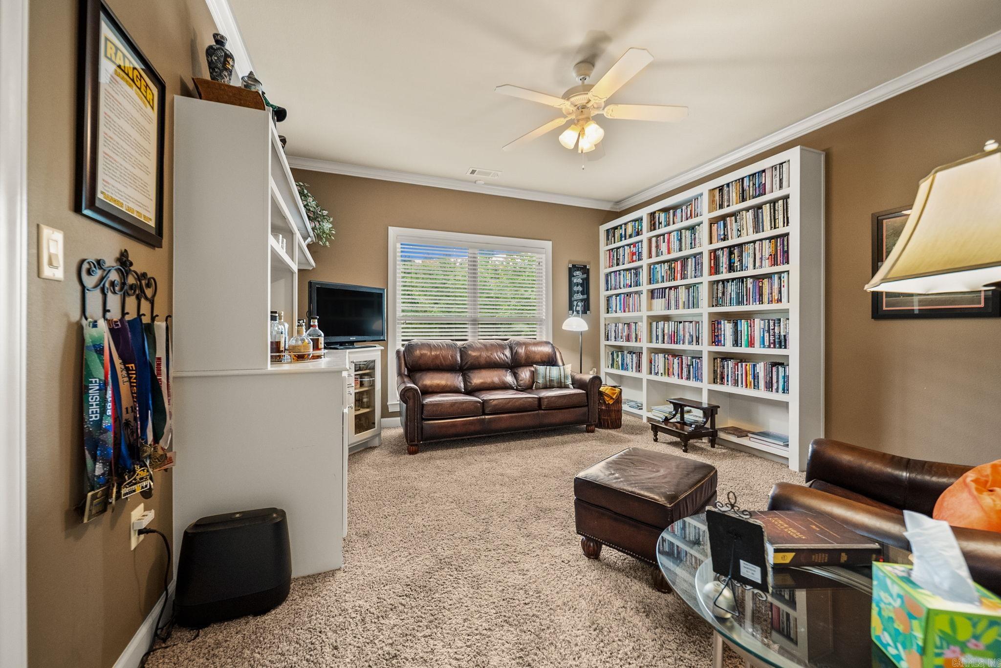 WOODLANDS EDGE - Residential