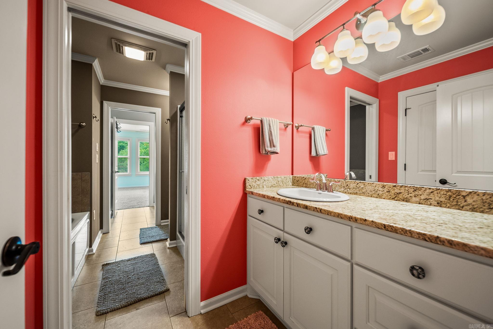 WOODLANDS EDGE - Residential