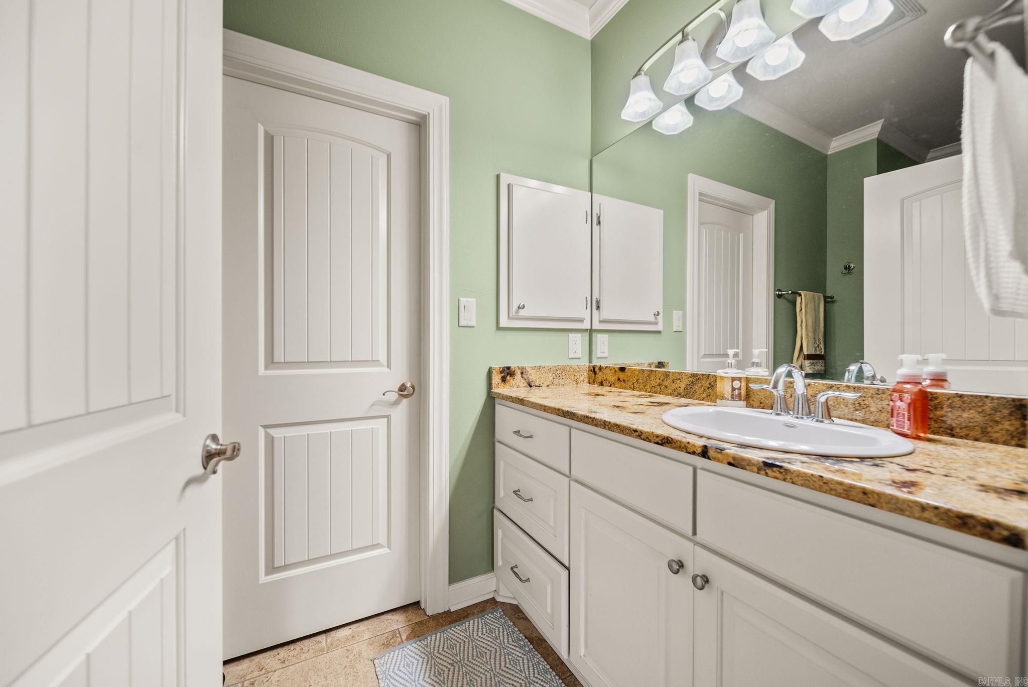 WOODLANDS EDGE - Residential