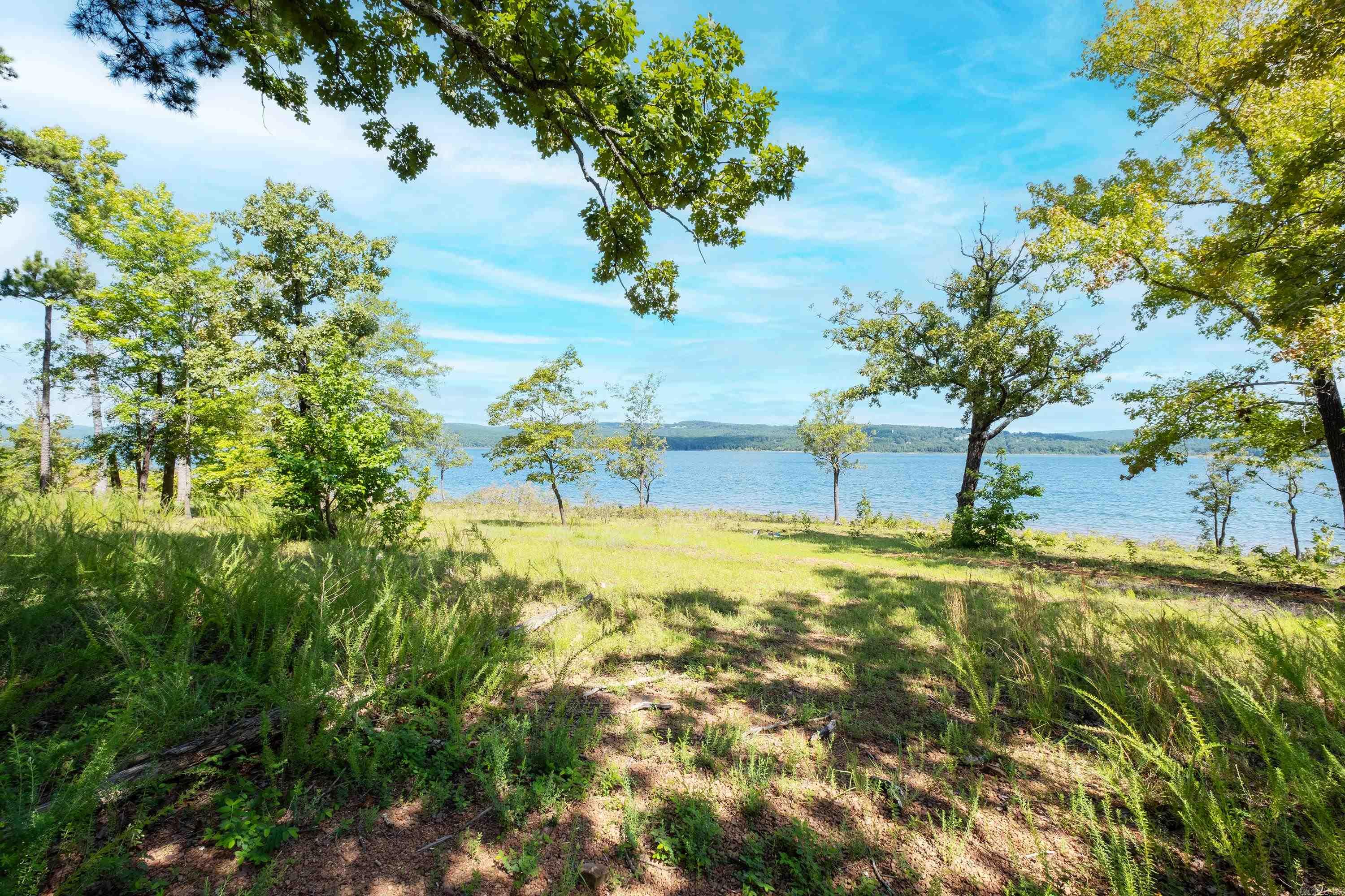 FRUZZA - Residential