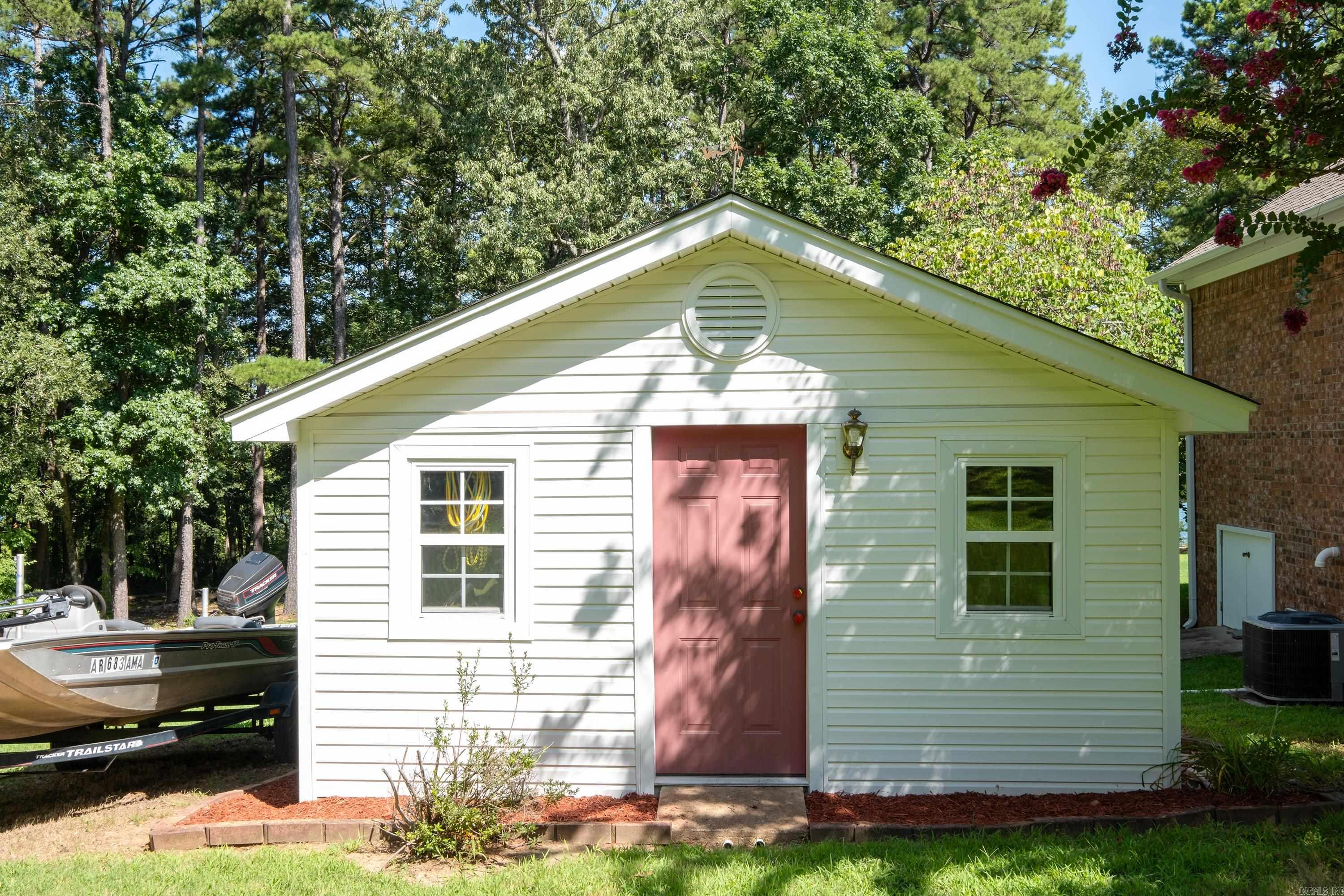 FRUZZA - Residential