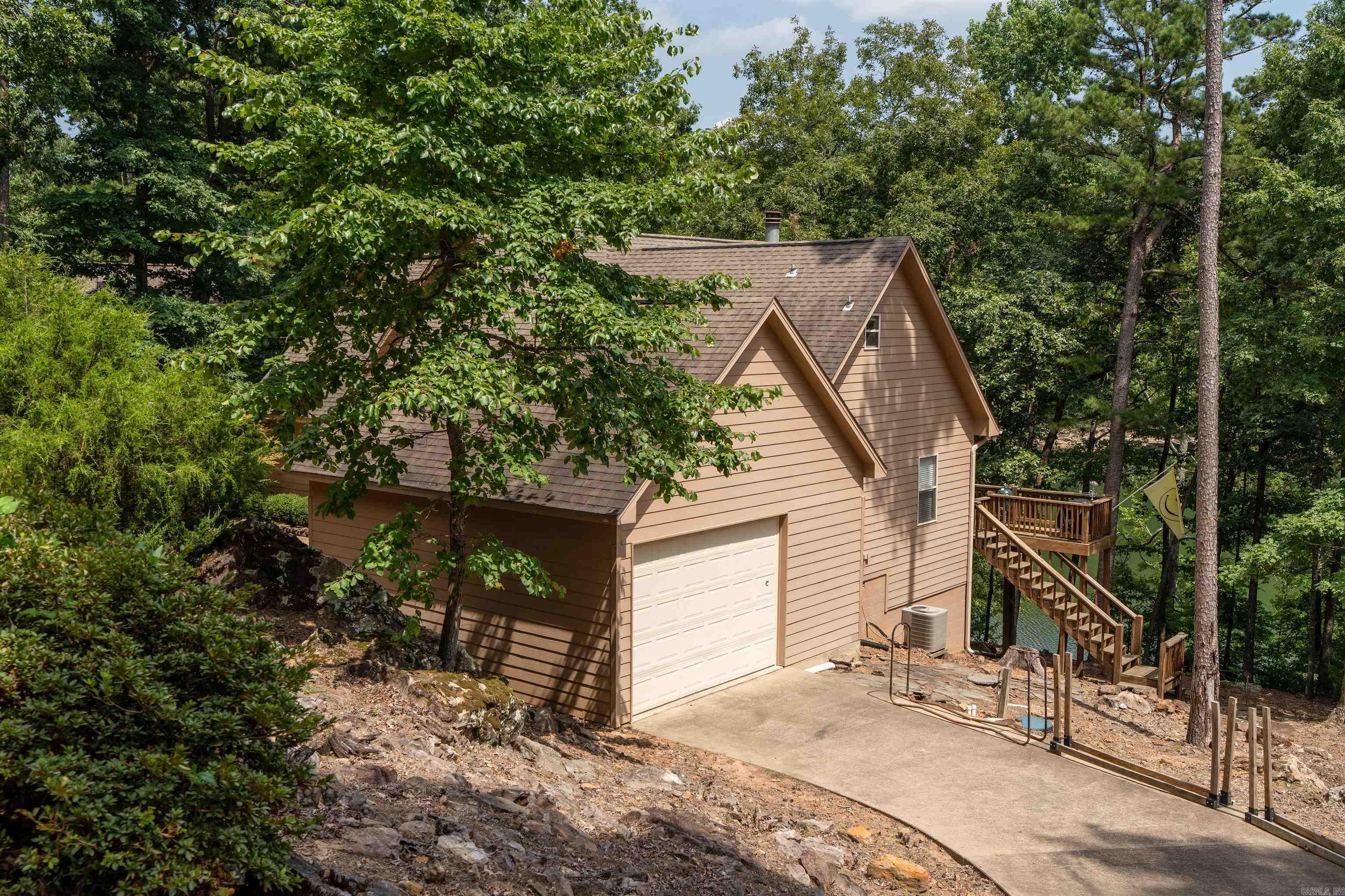 HIDDEN VALLEY ESTATES - Residential