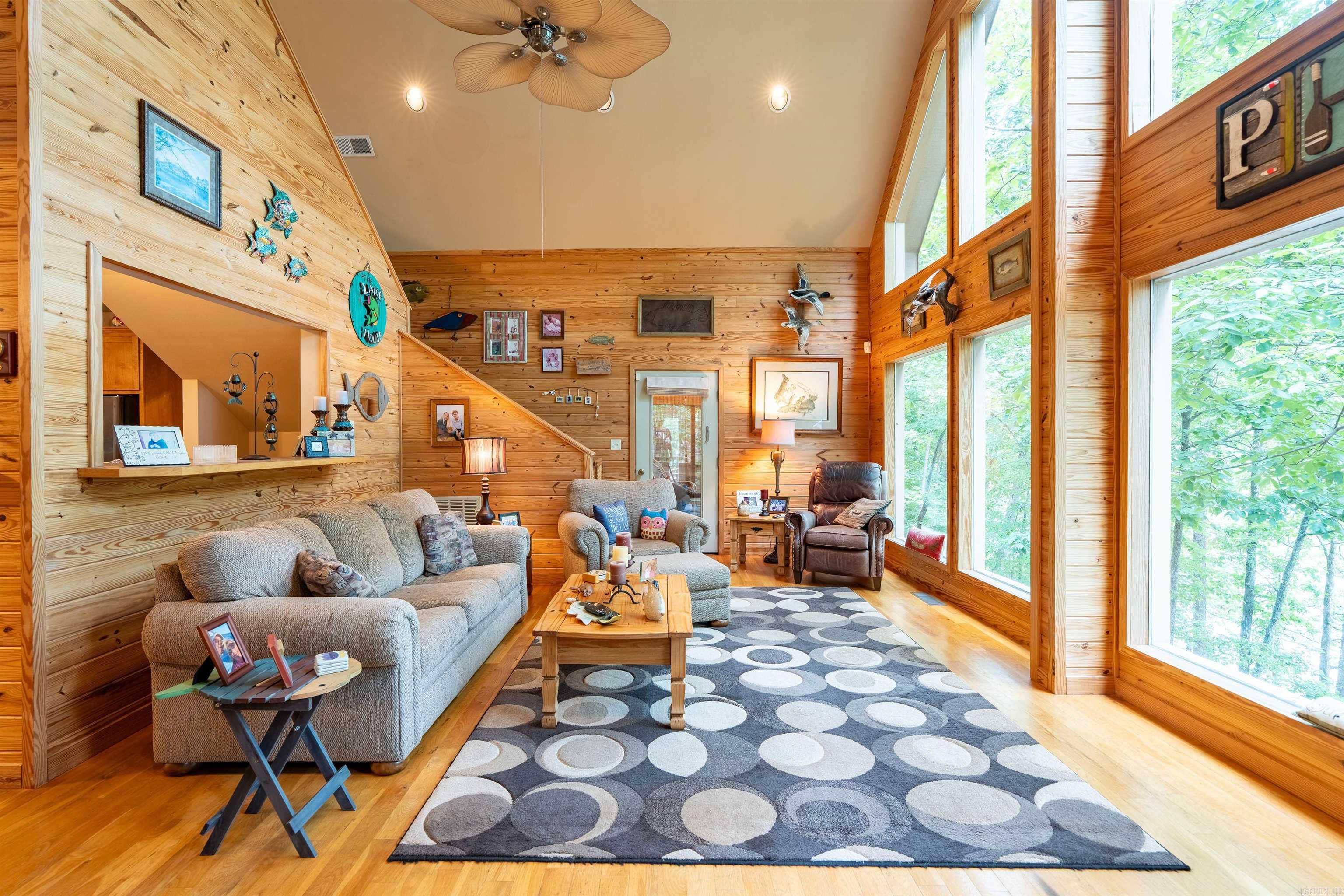 HIDDEN VALLEY ESTATES - Residential