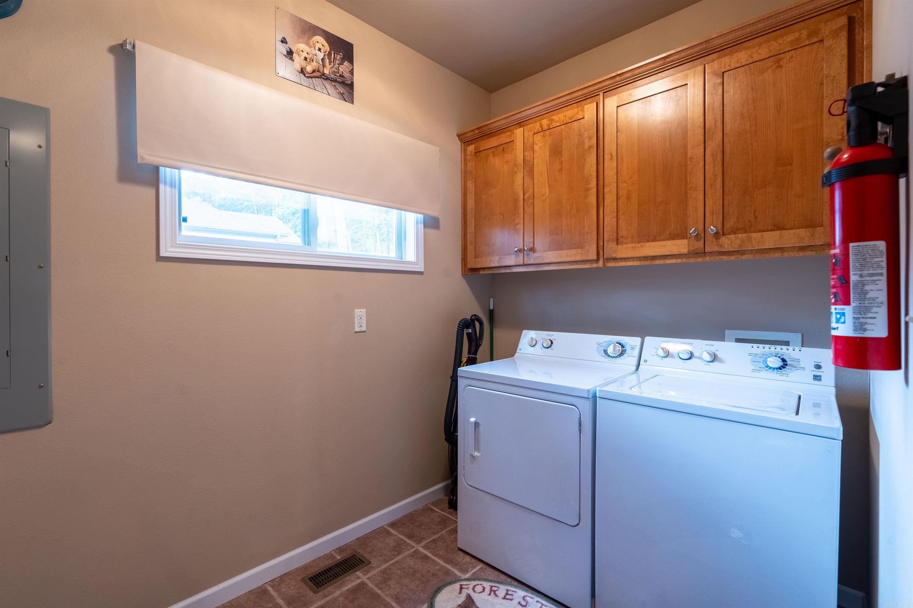 HIDDEN VALLEY ESTATES - Residential