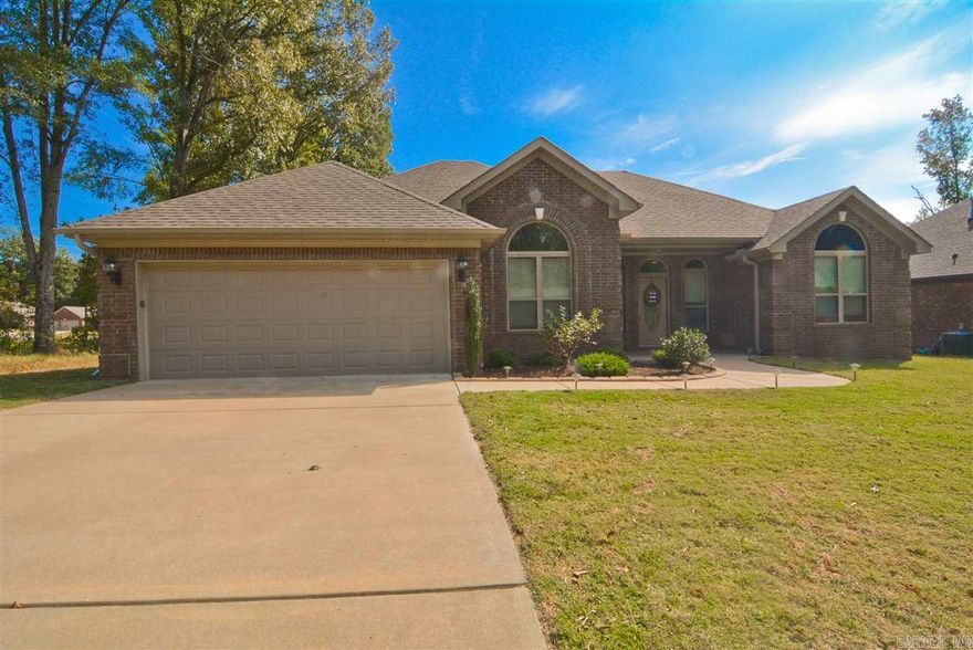 Exceptional open plan with greatroom, dining and gorgeous kitchen. Lots of cabinets, island, granite counter tops, and large pantry as well . Large master suite. Screened porch looks over fenced back yard with above ground pool. (Seller will remove if not wanted)