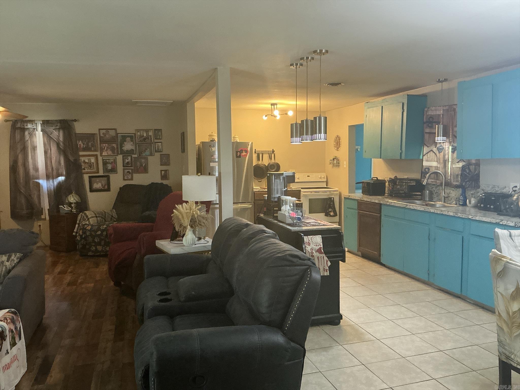 NARON ADD BUNNS SURVEY - Residential