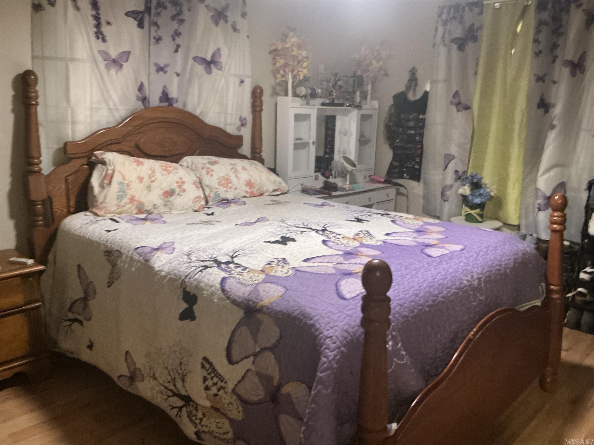 NARON ADD BUNNS SURVEY - Residential