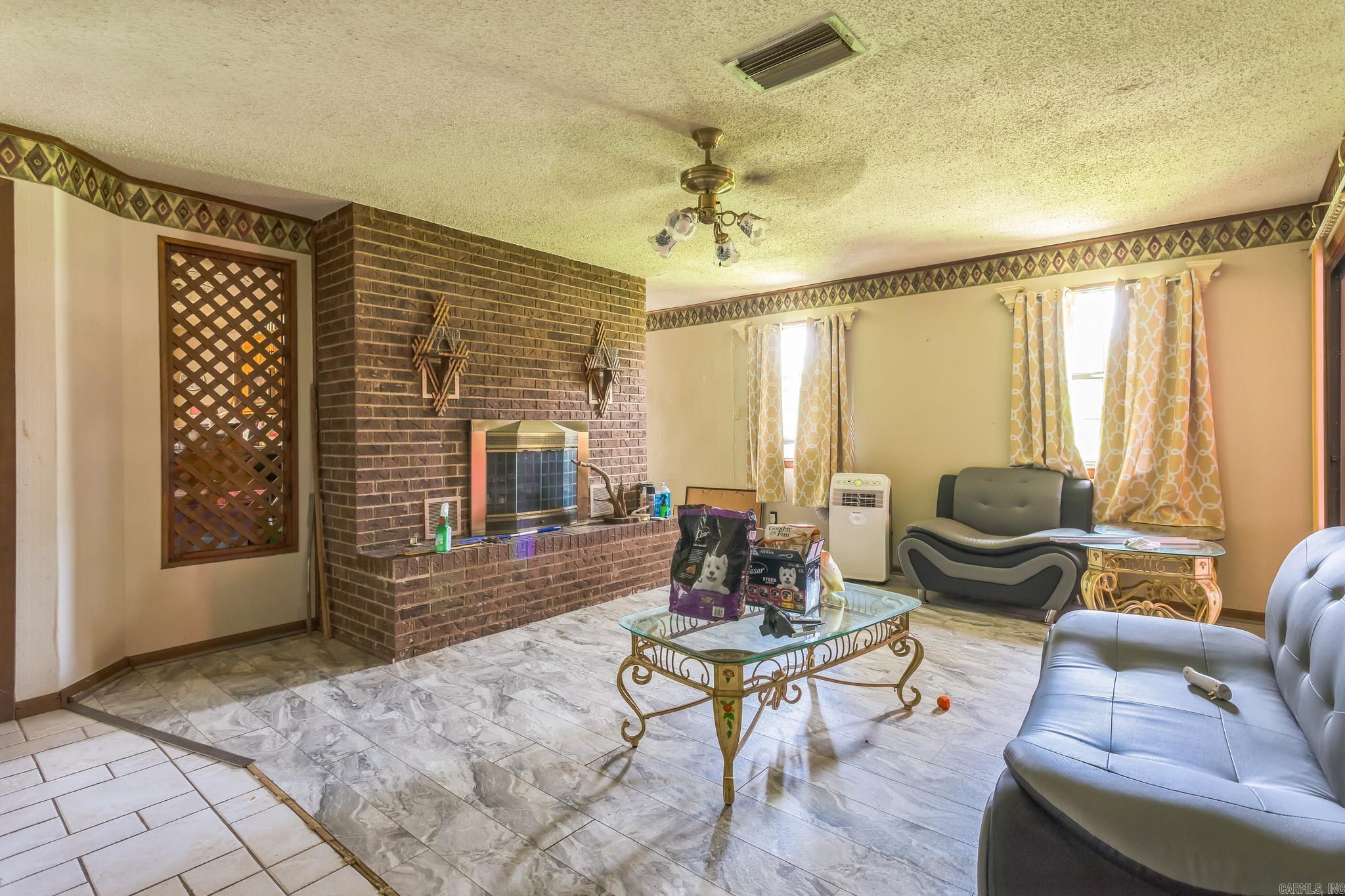 WRIGHTSVILLE - Residential