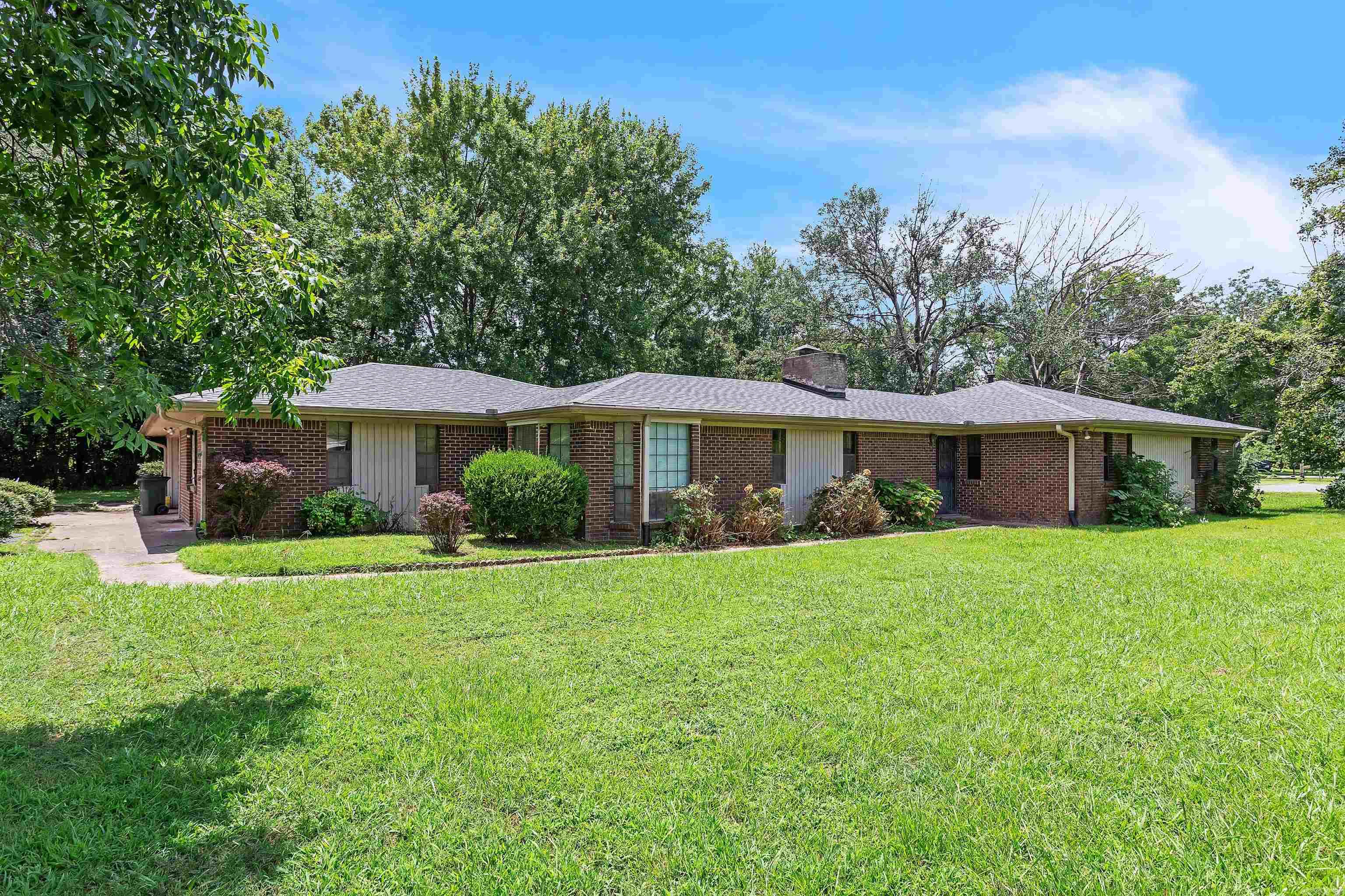 WRIGHTSVILLE - Residential