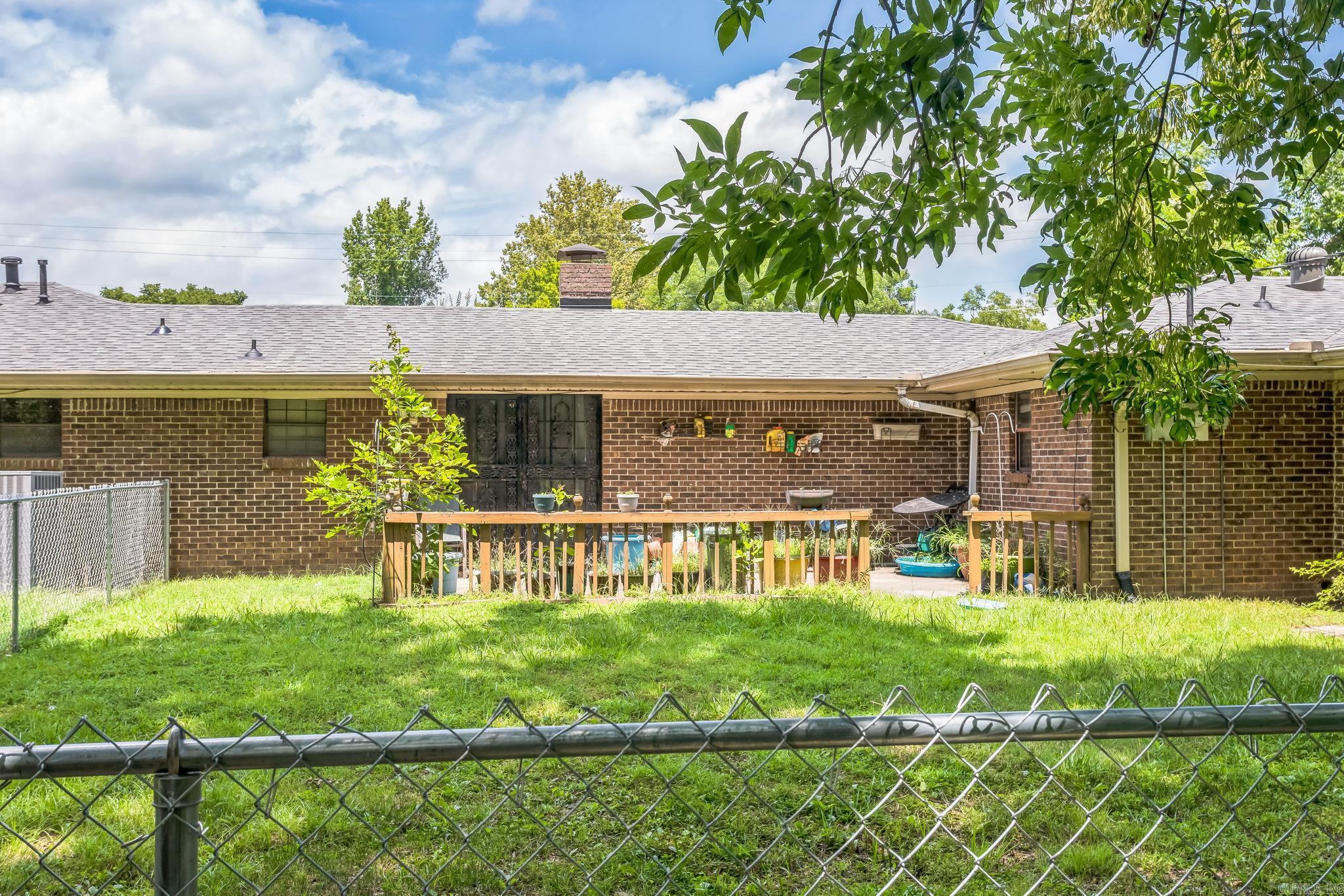 WRIGHTSVILLE - Residential