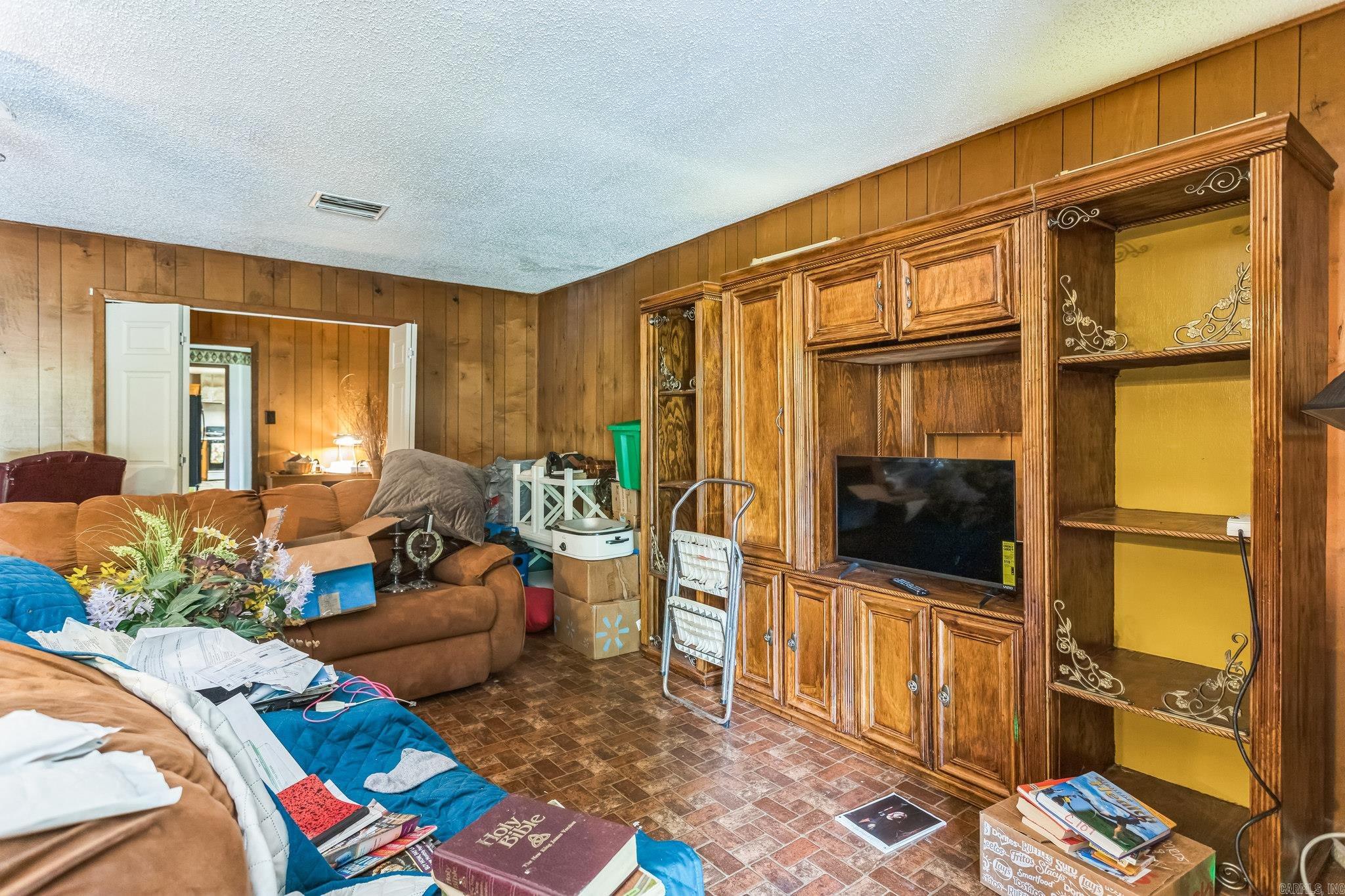 WRIGHTSVILLE - Residential