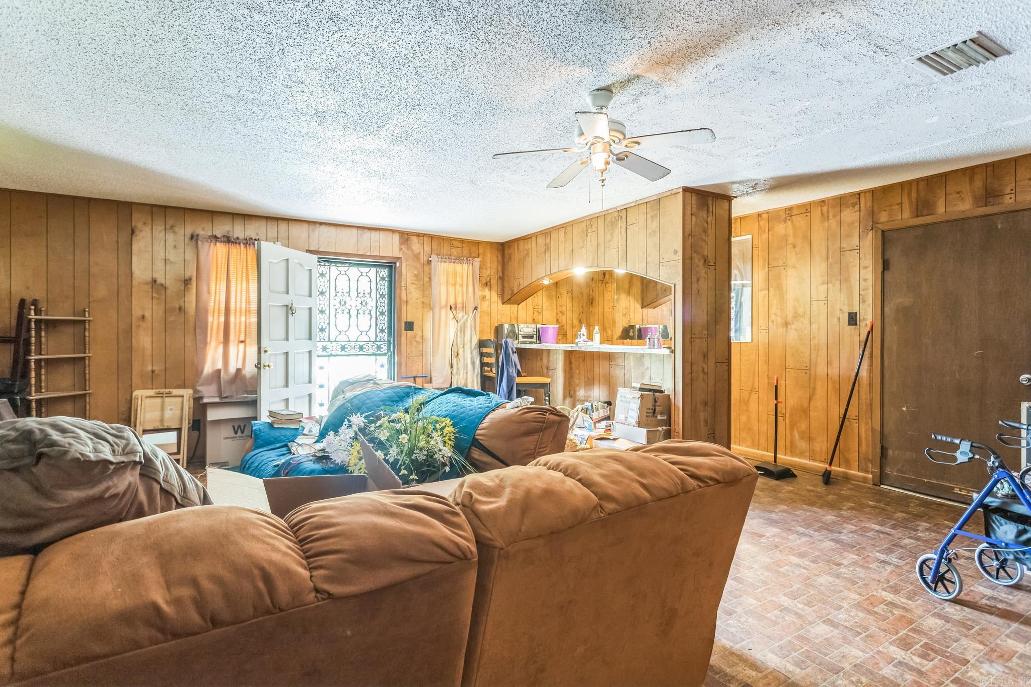 WRIGHTSVILLE - Residential