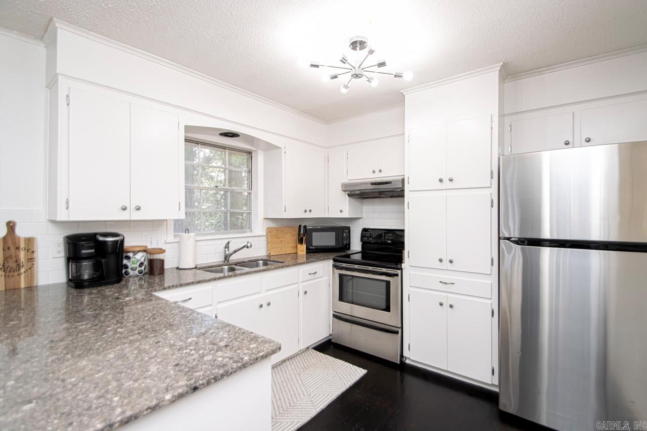 SHANNON HILLS EAST - Residential