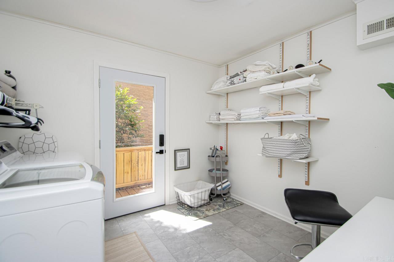 SHANNON HILLS EAST - Residential