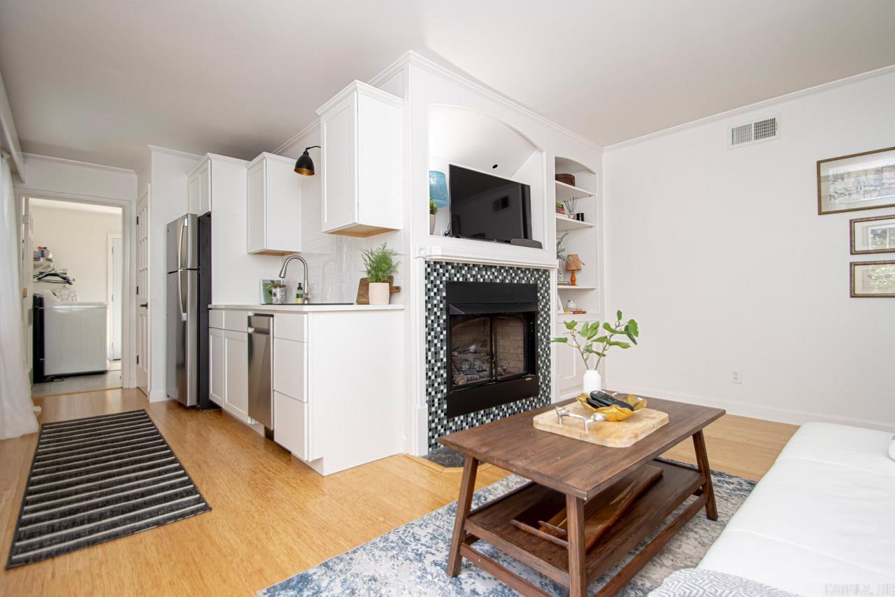 SHANNON HILLS EAST - Residential