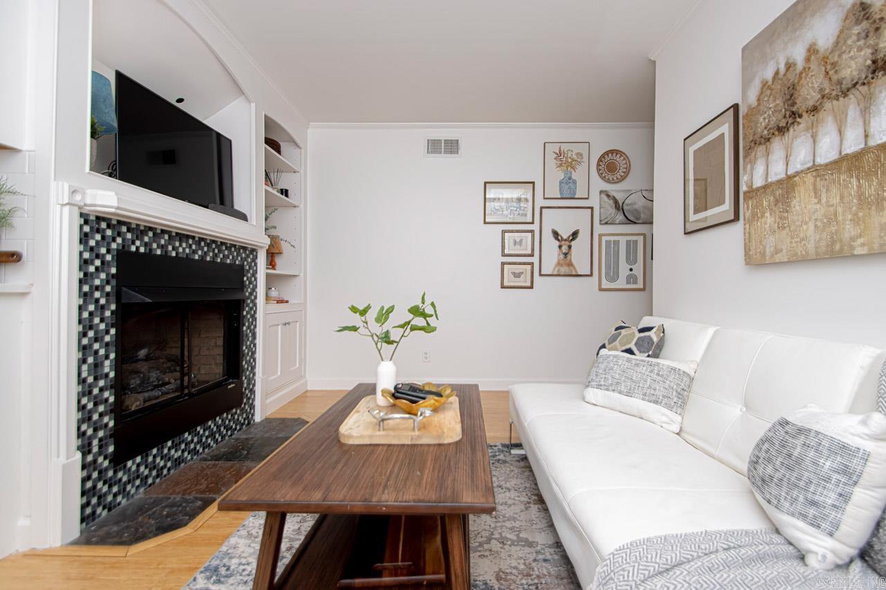SHANNON HILLS EAST - Residential