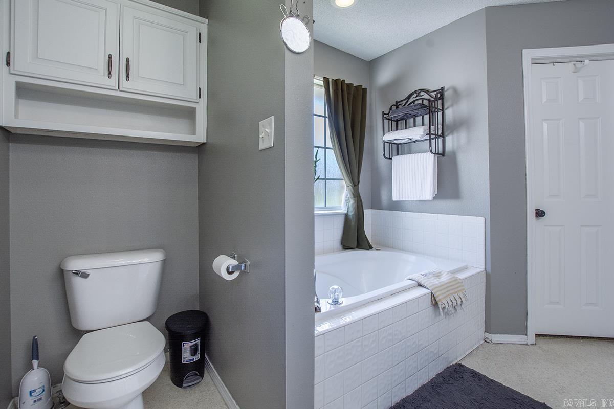 FORREST HILLS - Residential