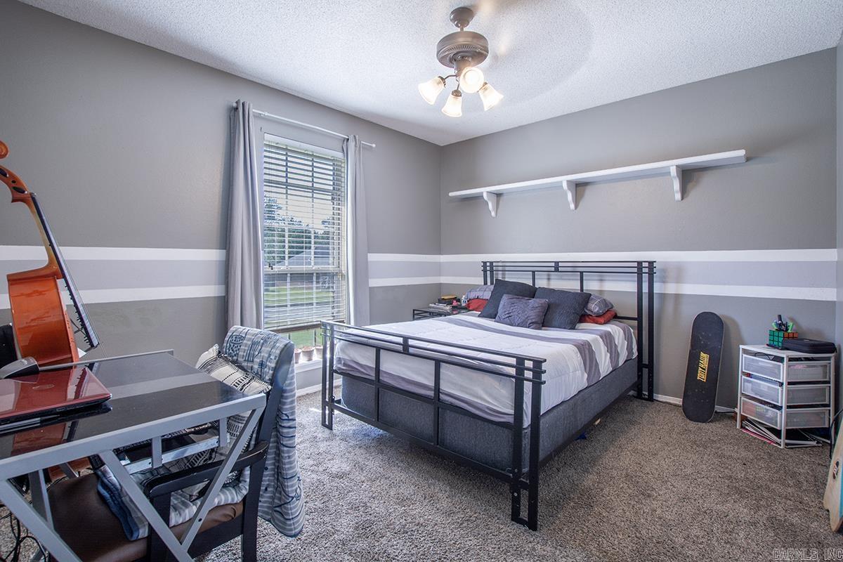 FORREST HILLS - Residential