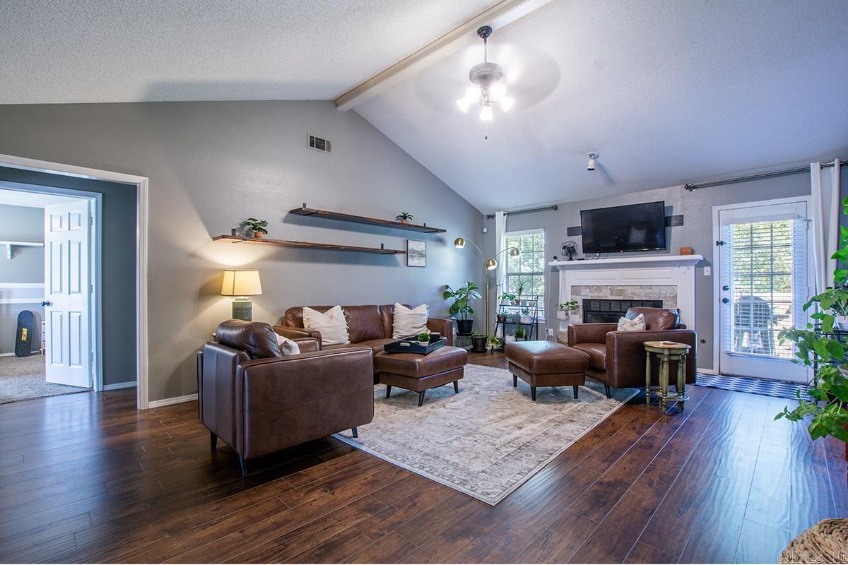 FORREST HILLS - Residential