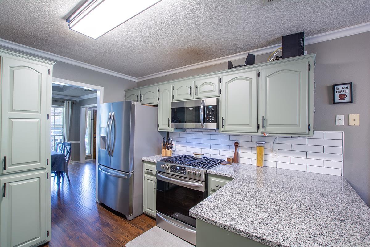 FORREST HILLS - Residential