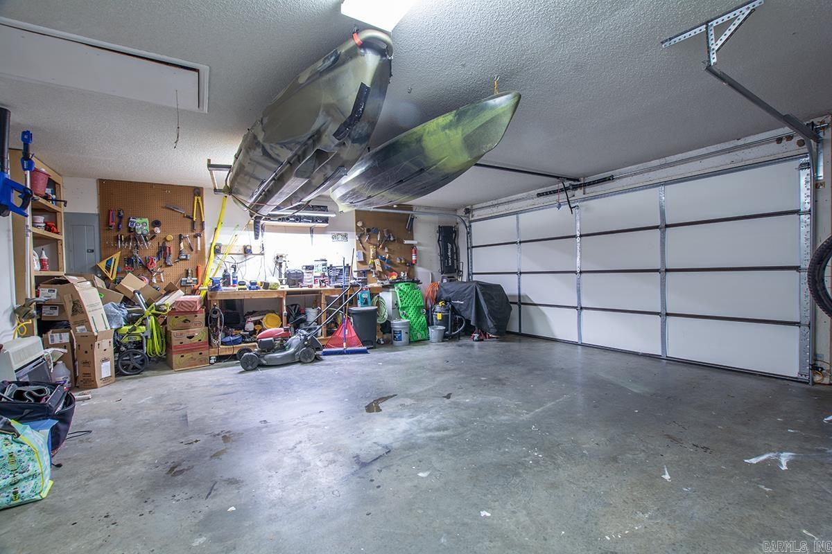 FORREST HILLS - Residential