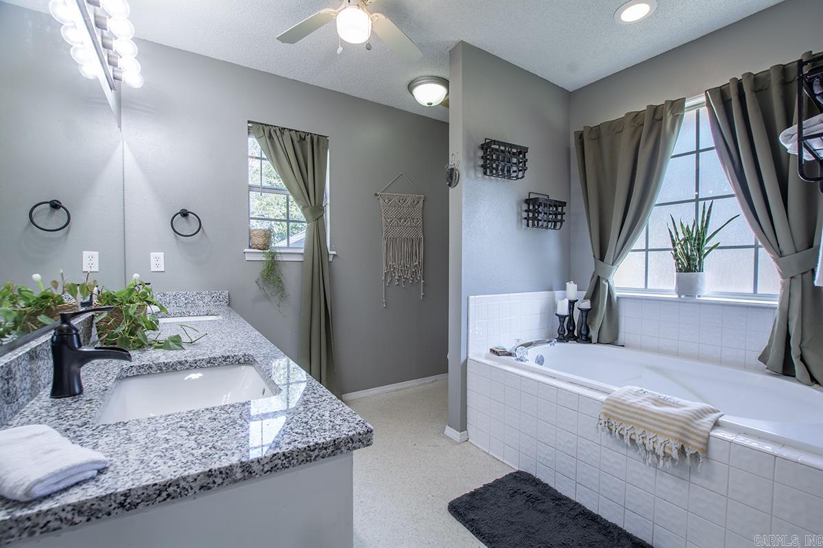 FORREST HILLS - Residential