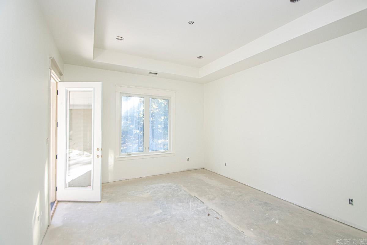 HAZEL OAK - Residential