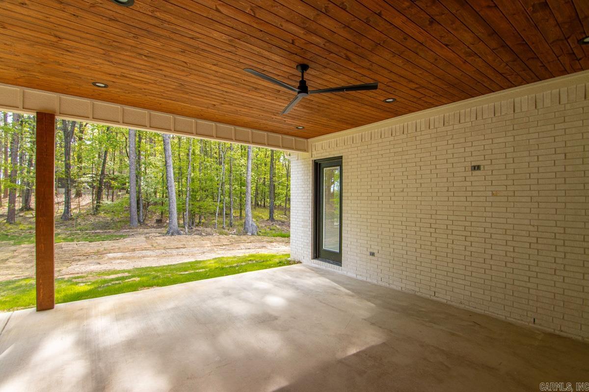 HAZEL OAK - Residential