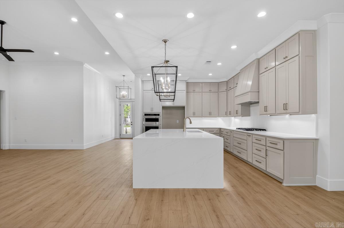 HAZEL OAK - Residential