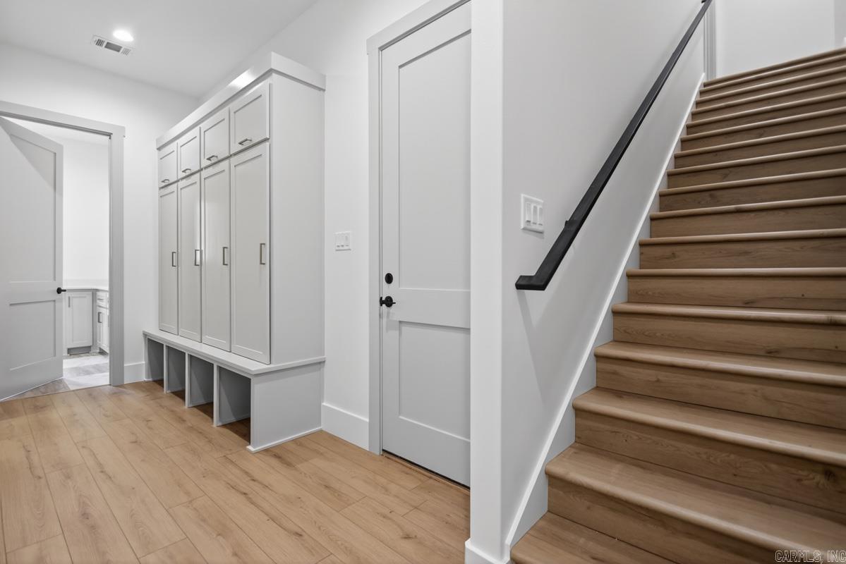 HAZEL OAK - Residential