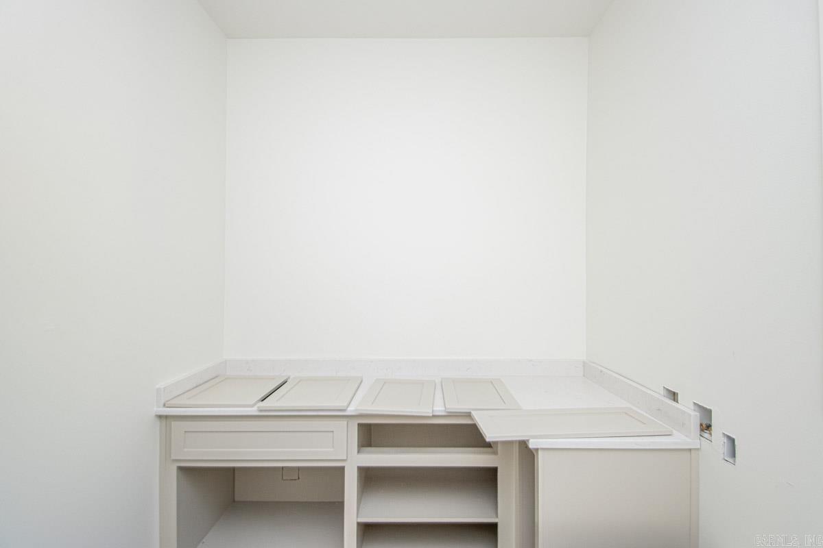 HAZEL OAK - Residential