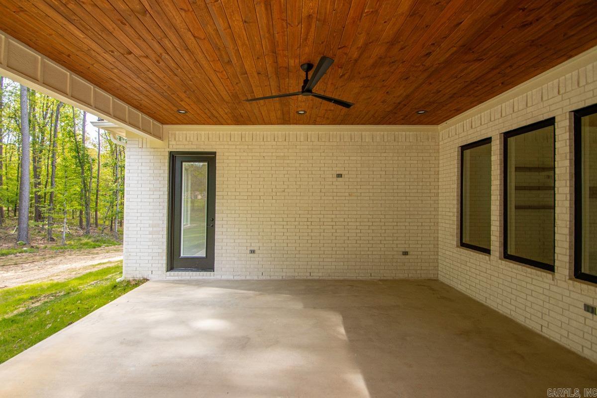 HAZEL OAK - Residential