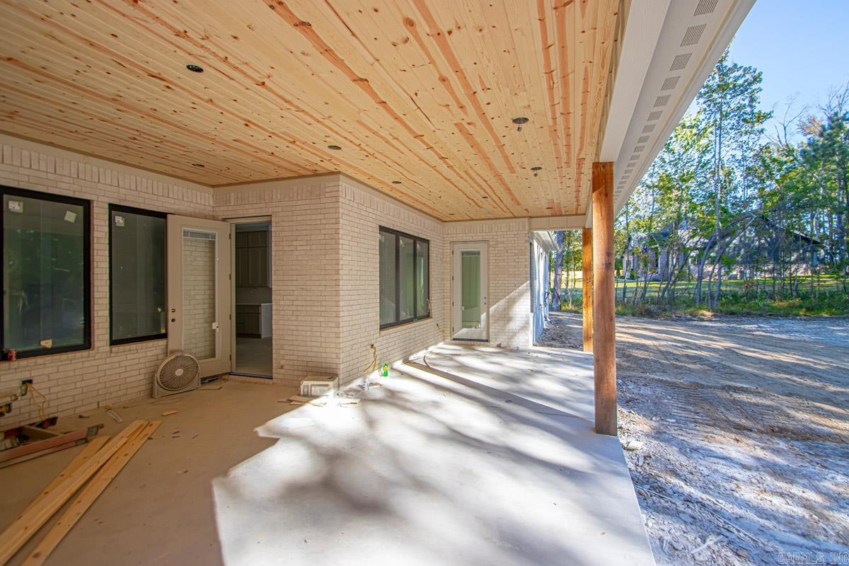 HAZEL OAK - Residential