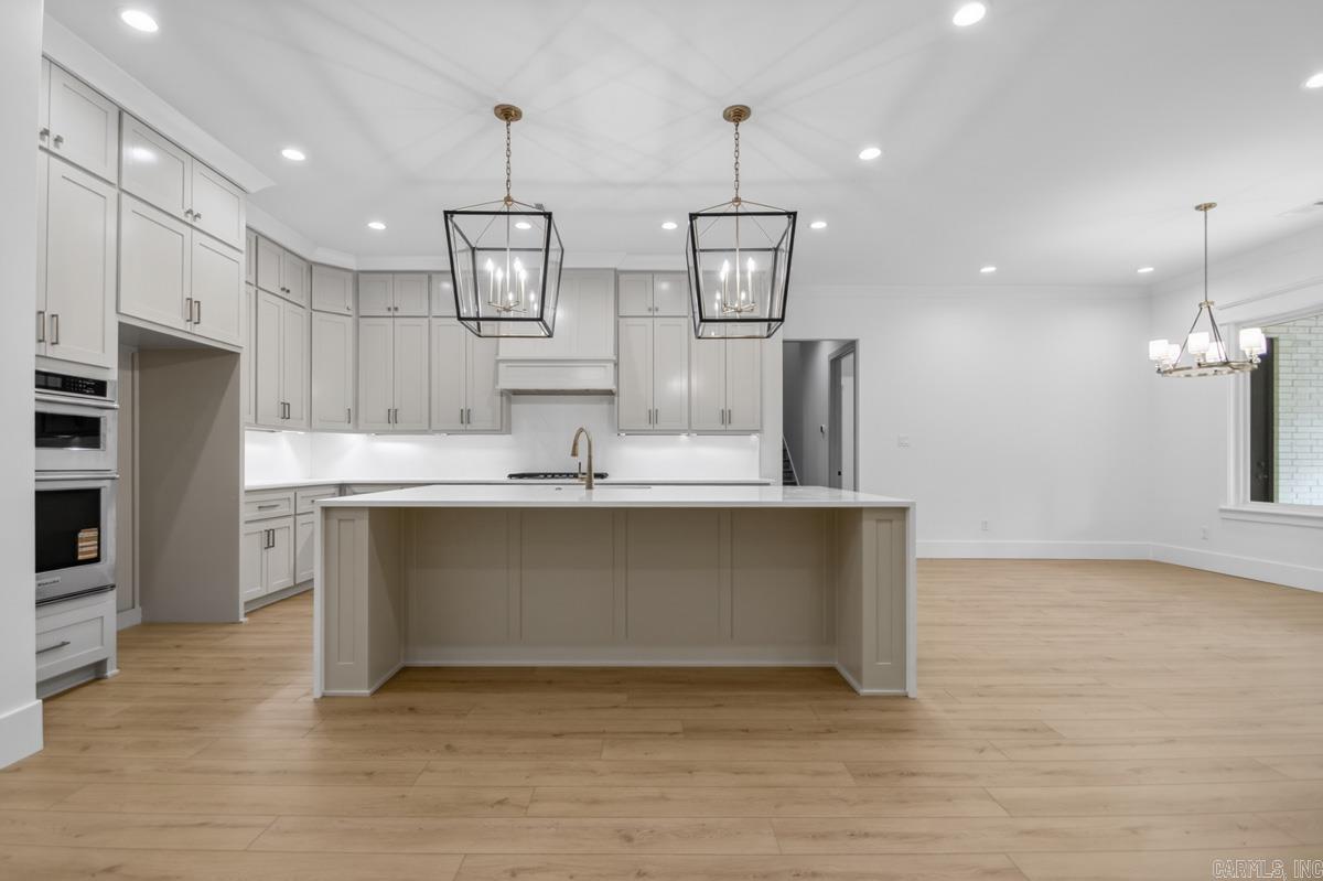 HAZEL OAK - Residential