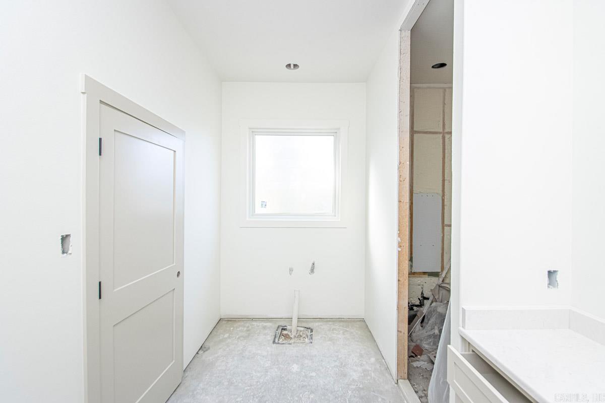 HAZEL OAK - Residential