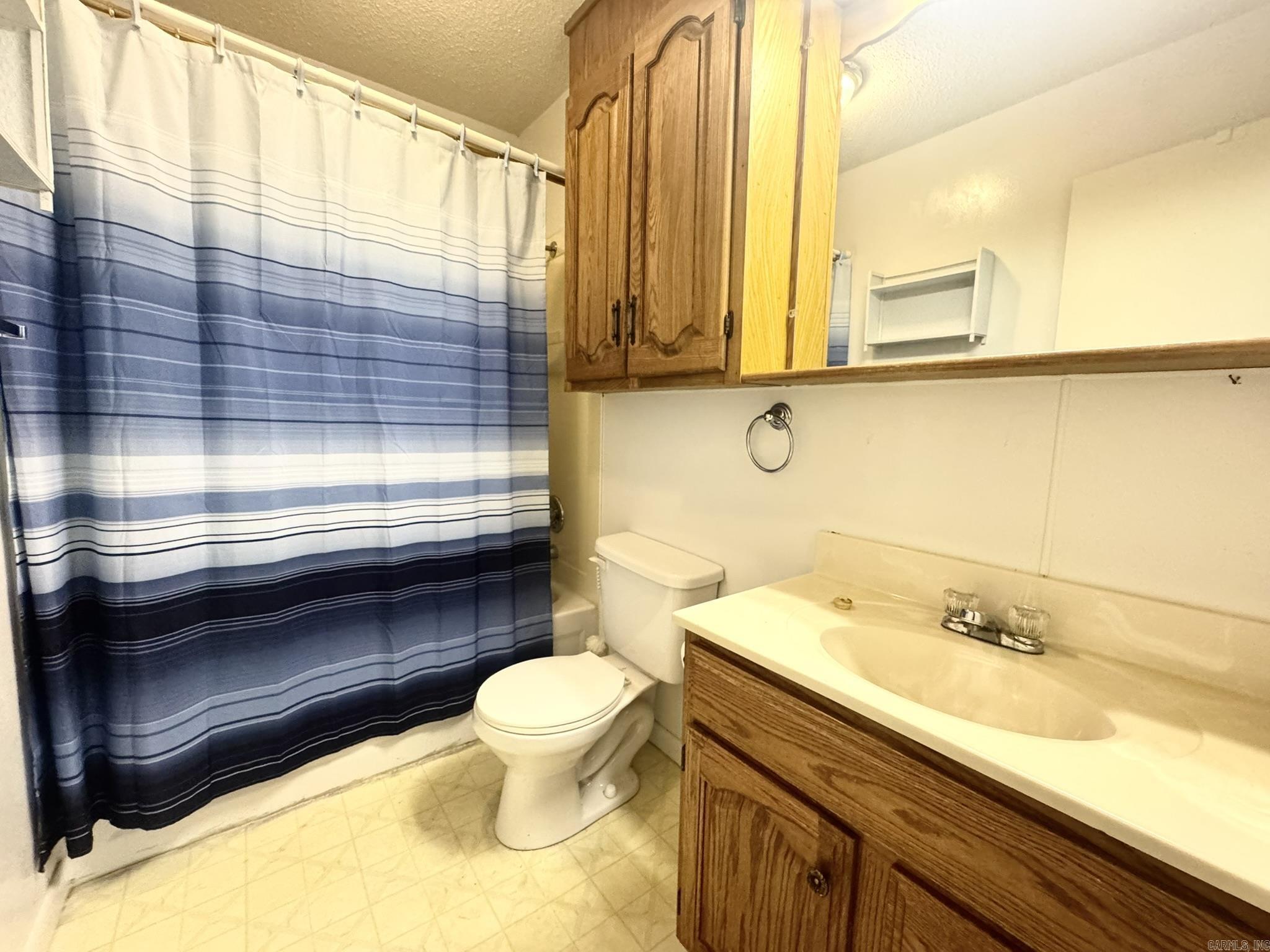 LANCASTER WESTERN - Residential